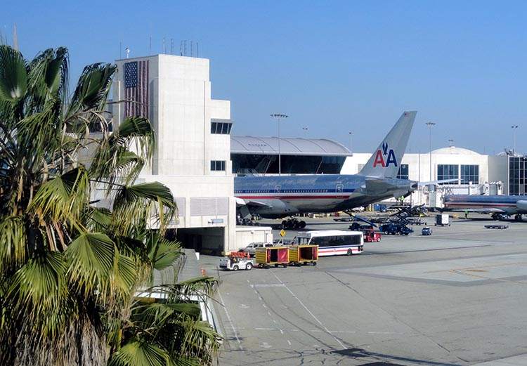 LAX lotnisko Los Angeles ciekawostki atrakcje